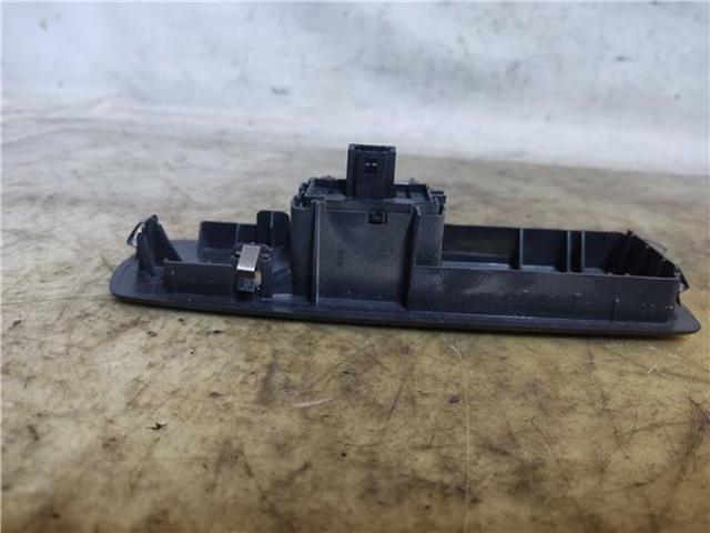 RENAULT 809600750R Unidad de control de elevalunas delantero derecho comprar Pamplona