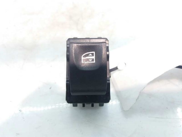 RENAULT 809600750R Unidad de control de elevalunas delantero derecho  comprar en Albacete