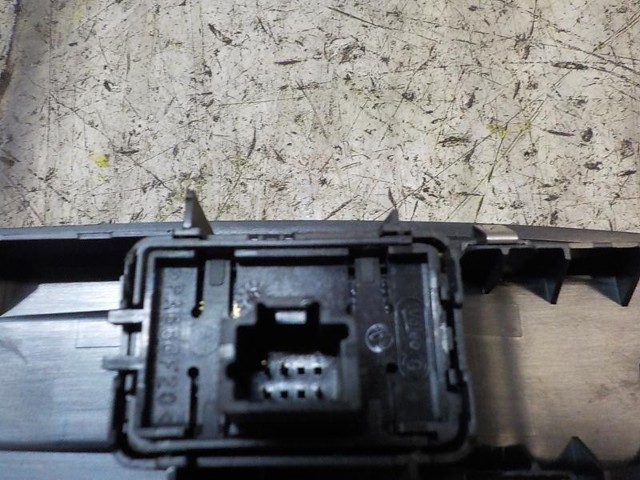 809600750R RENAULT Unidad de control de elevalunas delantero derecho  en stock Gandía