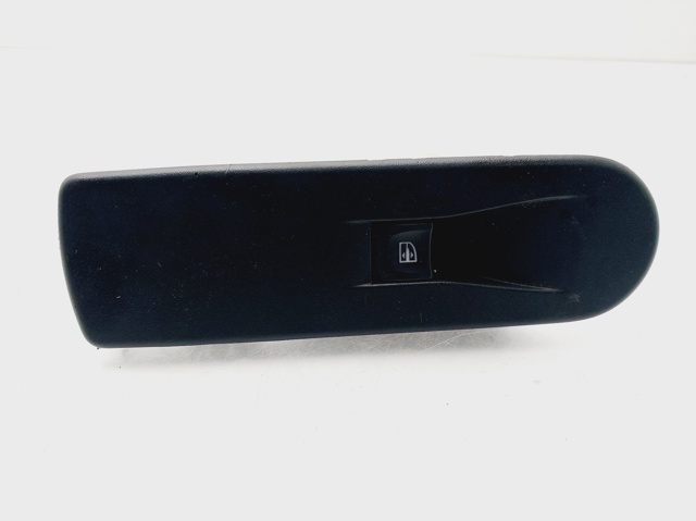 RENAULT 809602454R Botón de elevalunas delantero derecho comprar Barcelona