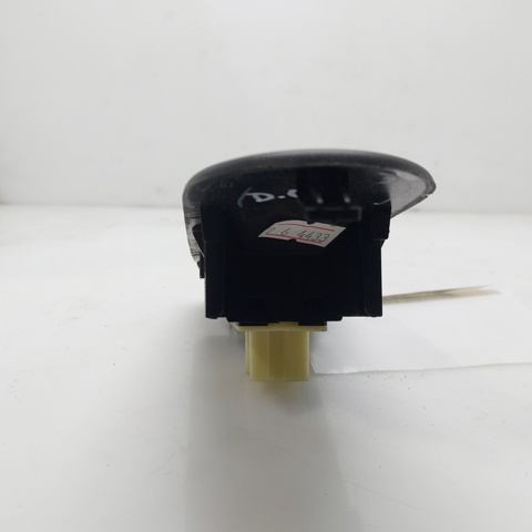 RENAULT 809602454R Botón de encendido del motor del elevalunas delantero derecho  disponible Lugo