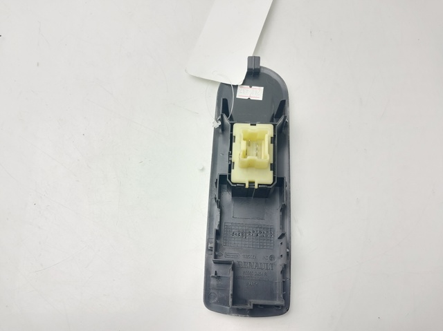 809602454R RENAULT Botón de elevalunas delantero derecho comprar Alcalá