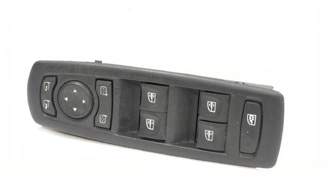 RENAULT 809610006R Unidad de control de elevalunas delantera izquierda  comprar en Murcia