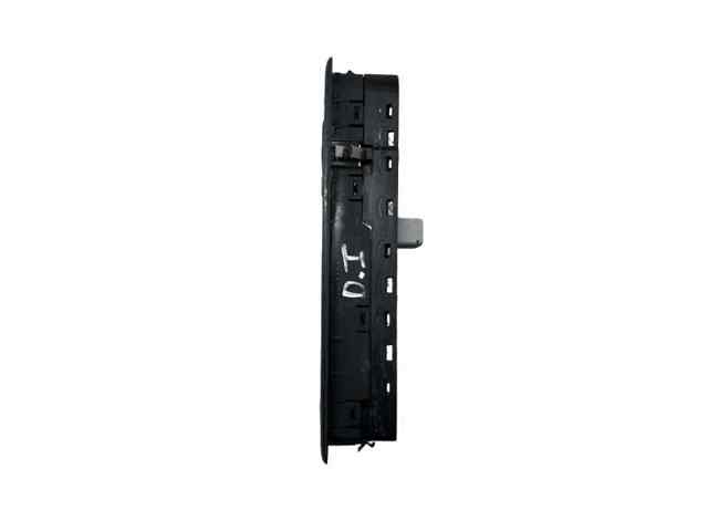 809610006R RENAULT Interruptor de elevalunas delantera izquierda  en stock Gandía