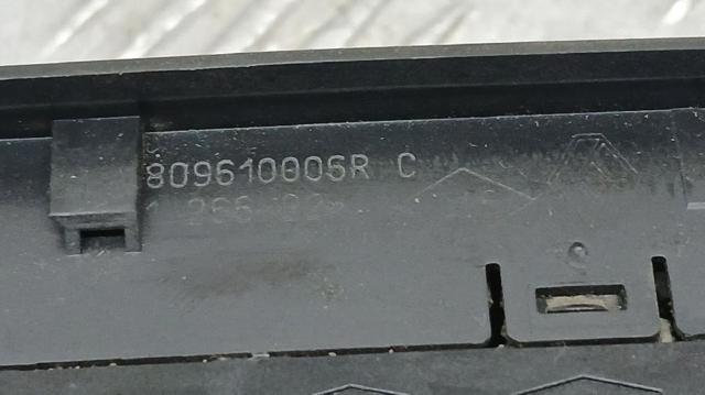 RENAULT 809610006R Interruptor de elevalunas delantera izquierda comprar Pamplona