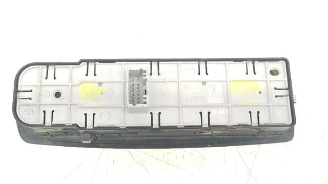 809610006R Interruptor de elevalunas delantera izquierda comprar Girona