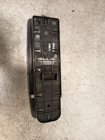 809610007R RENAULT Unidad de control de elevalunas delantera izquierda  disponible Ourense