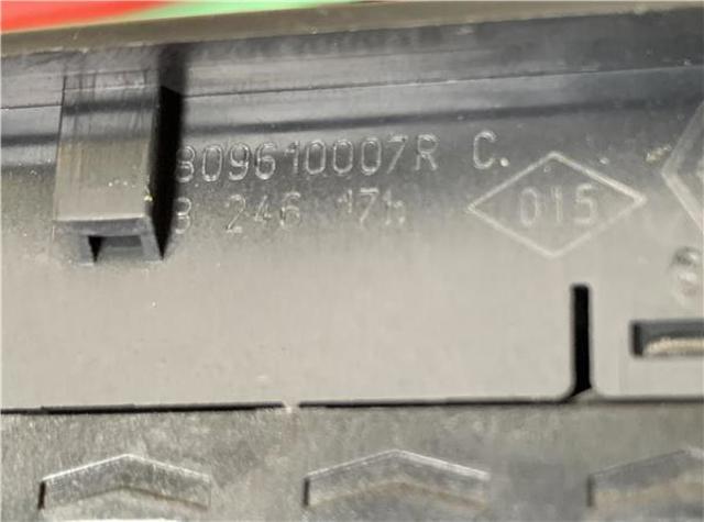 809610007R Interruptor de elevalunas delantera izquierda comprar Girona
