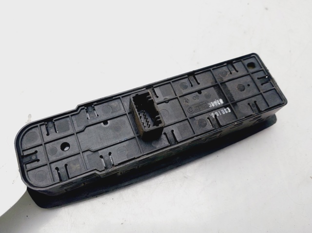809610007R Unidad de control de elevalunas delantera izquierda  comprar en Pontevedra