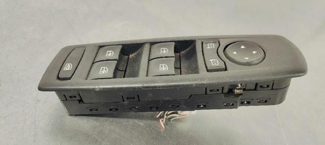 RENAULT 809610007R Interruptor de elevalunas delantera izquierda  en stock Salamanca