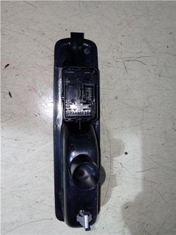 809610016R Interruptor de elevalunas delantera izquierda comprar Girona