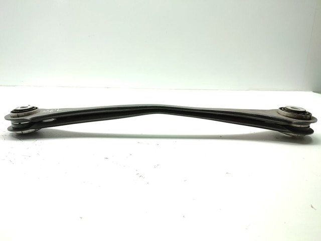 VAG 80A501530A Brazo transversal derecho de suspensión trasera comprar Pamplona