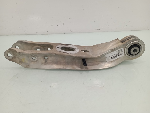 VAG 80A505311B Brazo inferior trasero izquierdo/derecho  comprar en Ponferrada