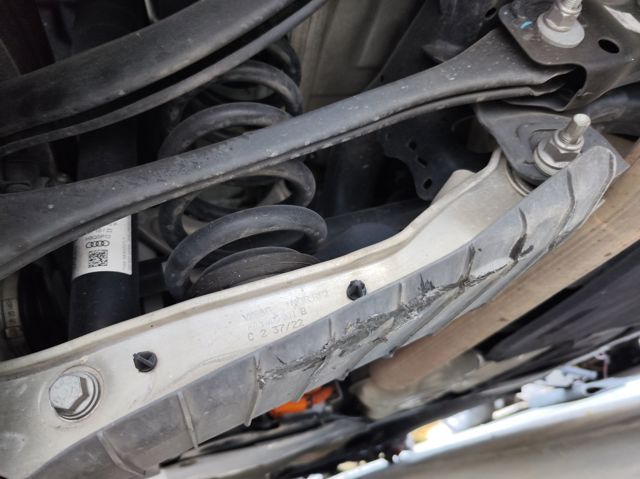 Estabilizador trasero Audi Q5  (2016-2026)
