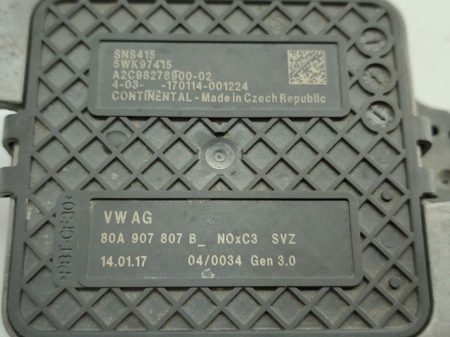 VAG 80A907807B Sensor de óxidos de nitrógeno NOx  en stock Terrassa