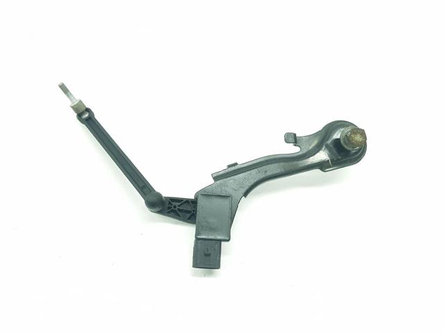 Sensor, nivel de suspensión neumática, trasero izquierdo 80A941309D VAG/Audi