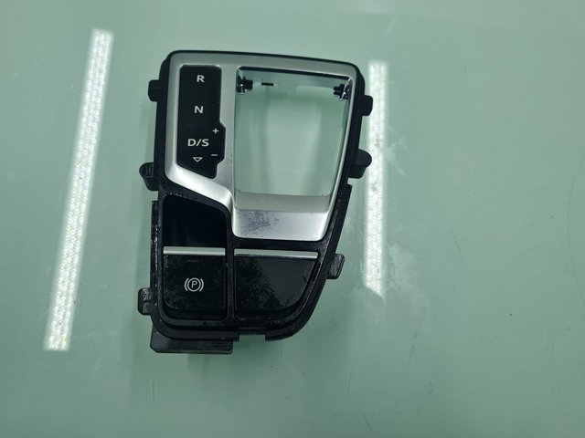 80B713111C VAG
