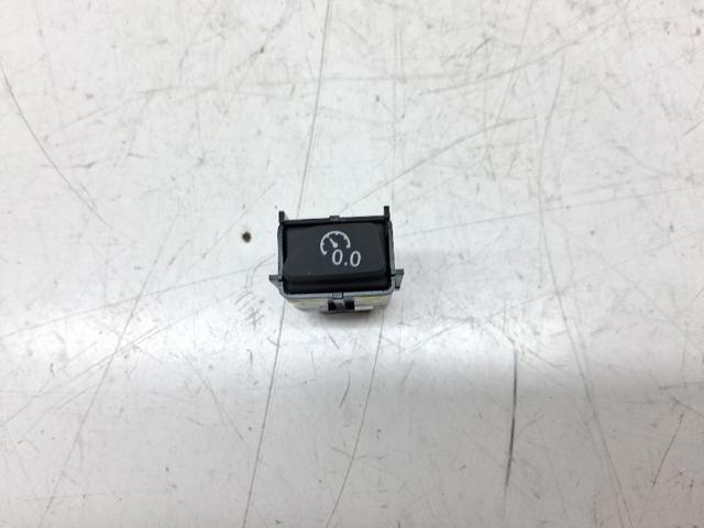 80B907569 VAG