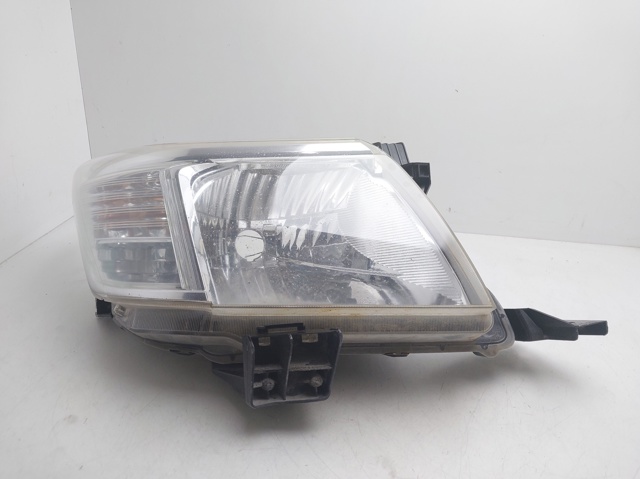 Faro delantero derecho para Toyota Hilux (KUN25)