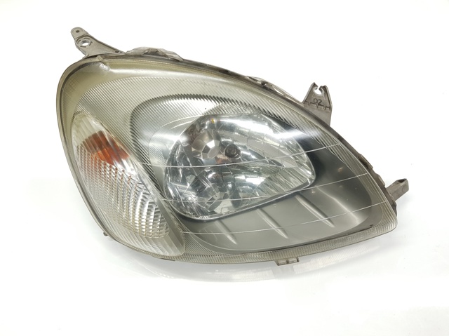 Faro derecho 8111052141 Toyota