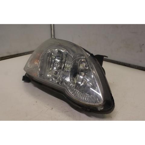 8113002380 TOYOTA Faro derecho  en stock Gandía