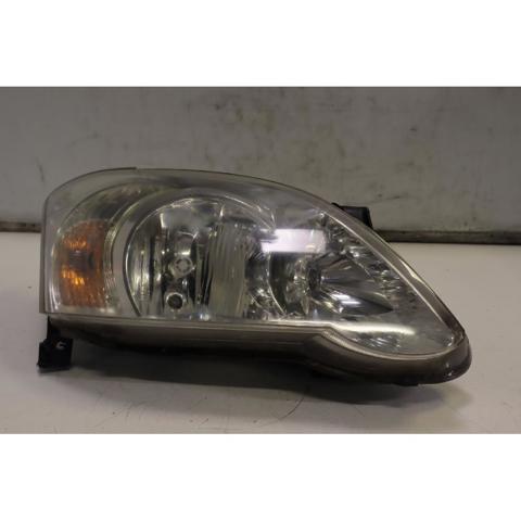 8113002380 TOYOTA Faro derecho  en stock Gandía