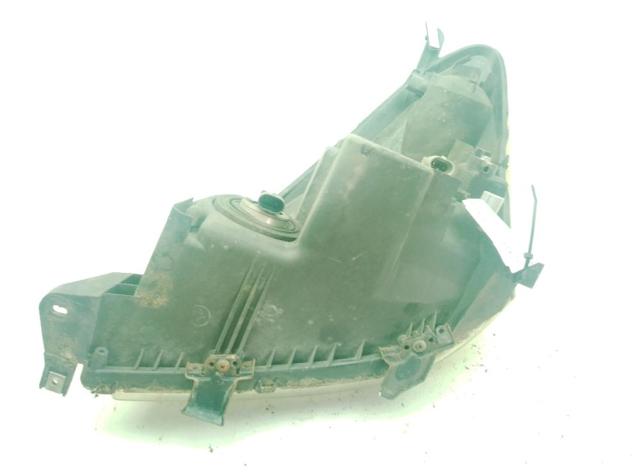 811300F010 TOYOTA Faro derecho comprar Alcalá