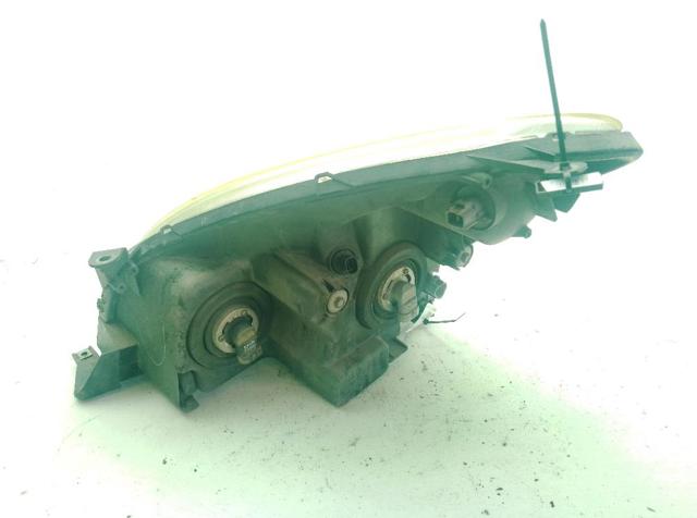 TOYOTA 811300F010 Faro derecho  comprar en Ponferrada