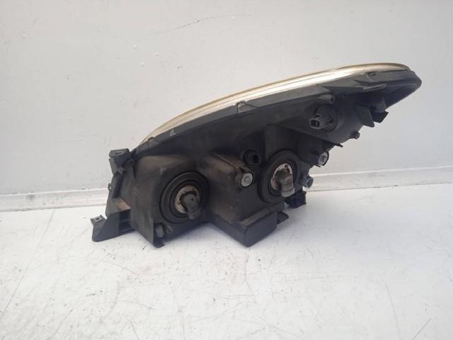 811300F010 TOYOTA Faro derecho  disponible Alicante