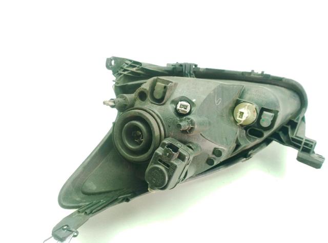 811300H011 TOYOTA Faro derecho  disponible Alicante