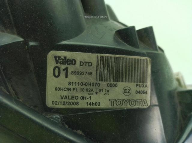 811300H011 TOYOTA Faro derecho  comprar en Lleida