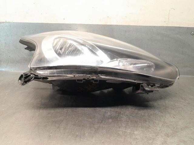 811300H011 TOYOTA Faro derecho comprar Alcalá