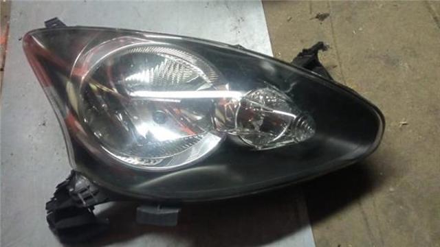 Faro derecho 811300H011 Toyota