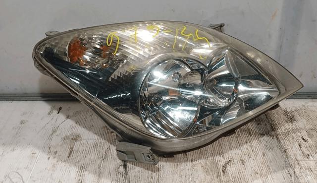 8113013260 TOYOTA Faro derecho  disponible Ourense