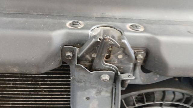 811303E000 HYUNDAI Cerradura del capó  disponible Ourense