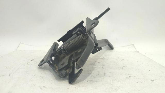 811303E000 Cerradura de capó comprar Almería