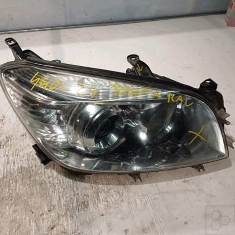 8113042311 TOYOTA Faro derecho  en stock Huelva
