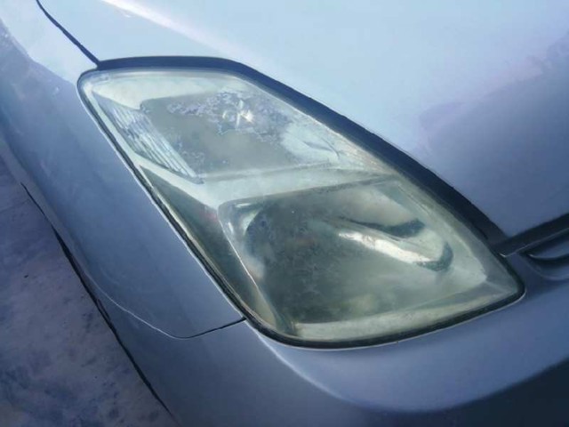 Faro delantero derecho Toyota Prius  (NHW20)