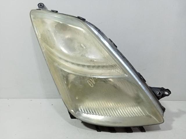 Faro delantero derecho para Toyota Prius  (NHW20)