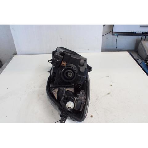 811500D120 Faro izquierdo  disponible Málaga