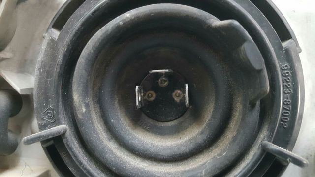Comprar Faro izquierdo Toyota Camry  V10 a bajo precio