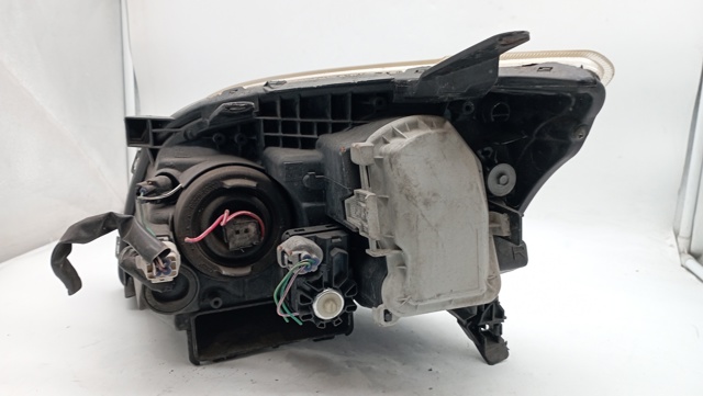 Faros delantero izquierdo 8117005240 TOYOTA
