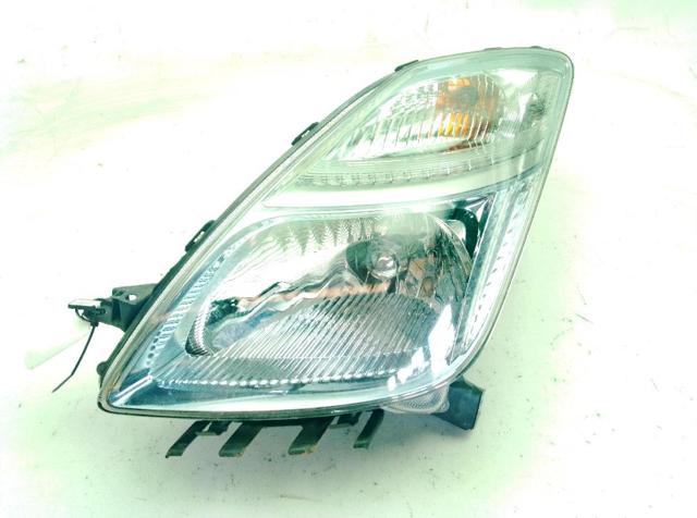 Luz frontal Toyota Prius  (NHW20)