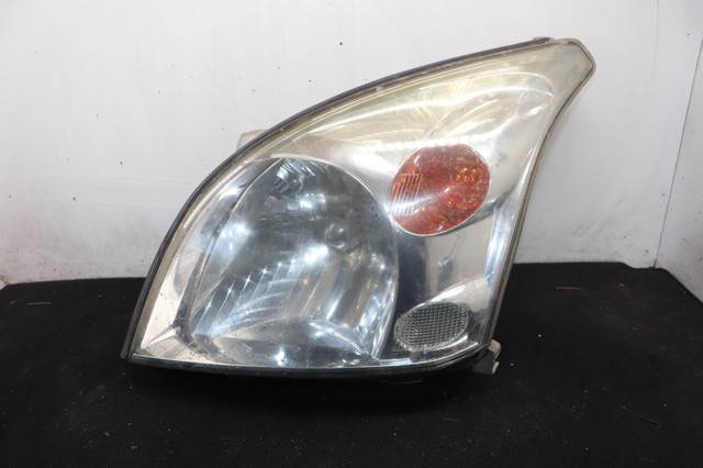 Luz frontal 811706A060 TOYOTA