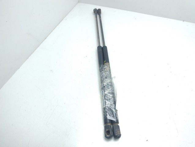 811813E011 HYUNDAI Amortiguador de capó  en stock Córdoba