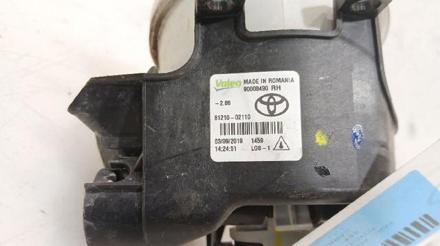 TOYOTA 8121002110 Faro antiniebla derecho  comprar en Ponferrada