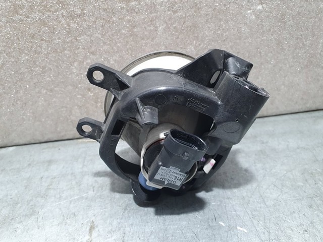 8121002110 TOYOTA Faro antiniebla derecho  en stock Huelva