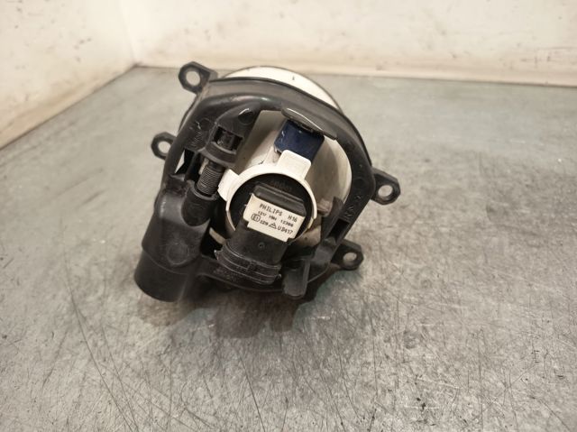 TOYOTA 8121002110 Faro antiniebla derecho  comprar en Albacete
