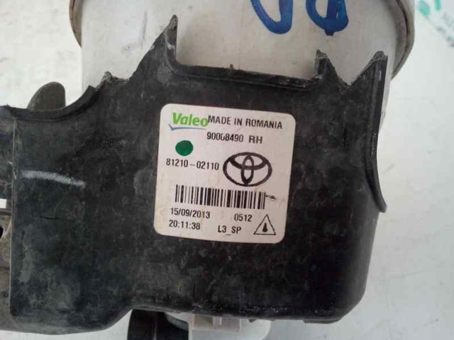8121002110 Toyota