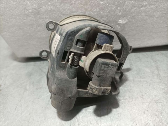 8121002110 TOYOTA Faro antiniebla derecho comprar Madrid